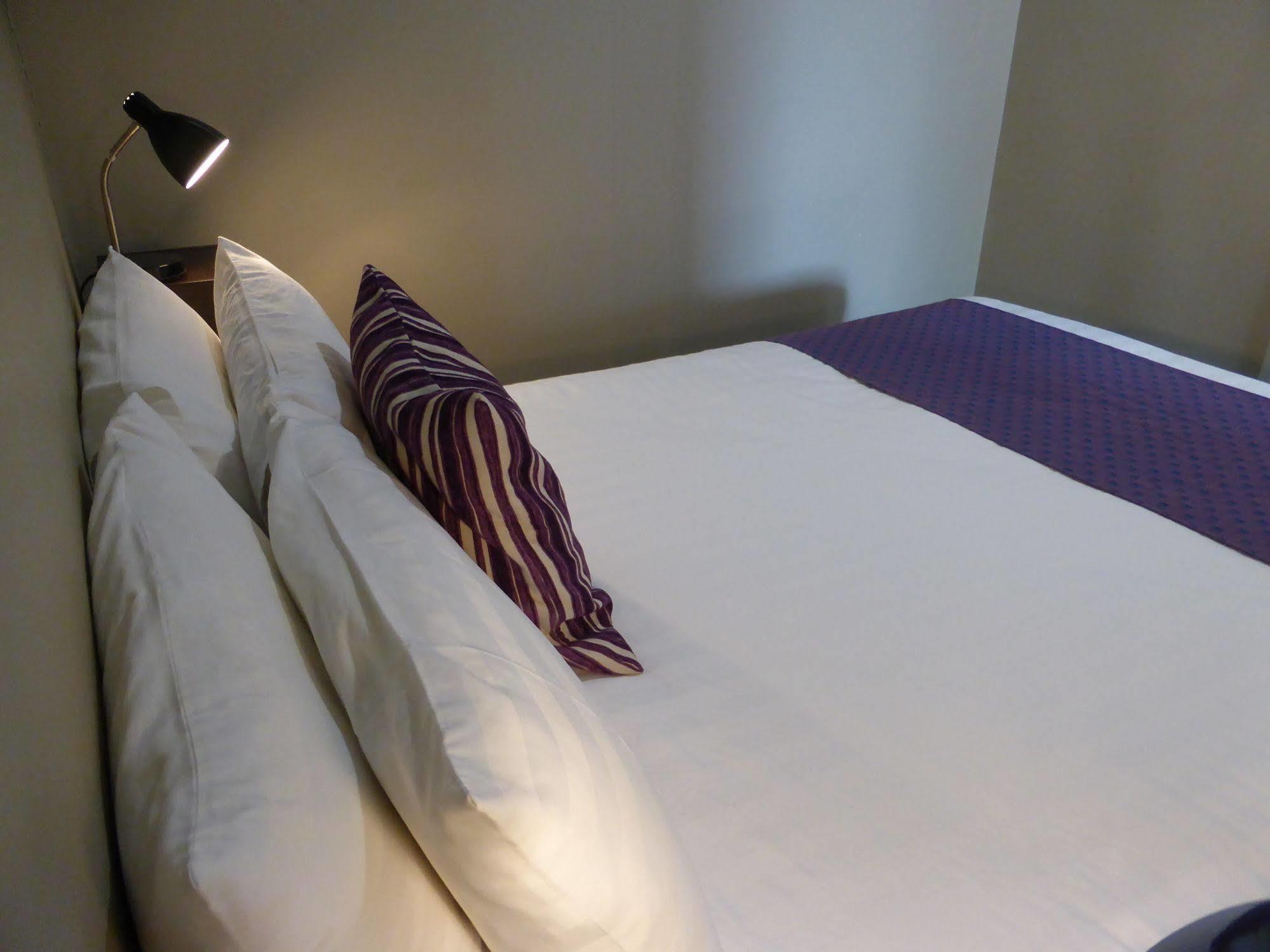 Smerdon Lodge Motel Horsham Eksteriør billede